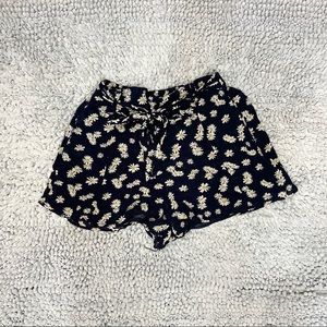 Floral flowy shorts